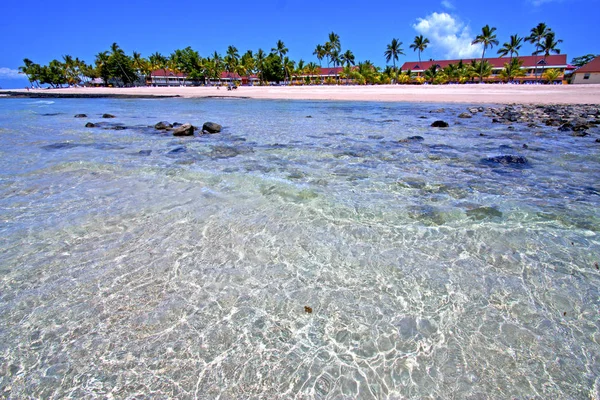 Hermosa playa andilana algas casa india — Foto de Stock