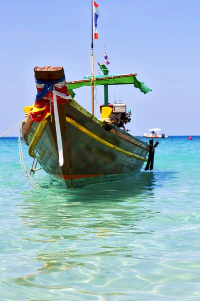 Barco prow ásia o kho tao baía ilha — Fotografia de Stock