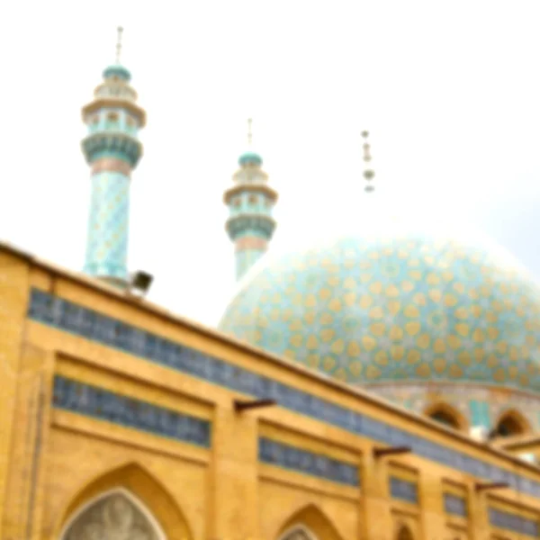 En iran et ancien minaret de mosquée antique — Photo