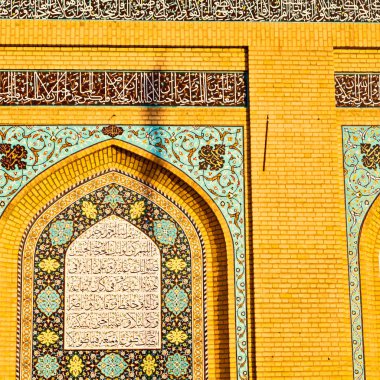 İran ve eski antika Camii minaresi