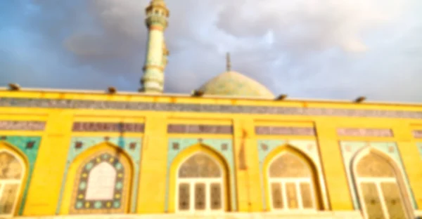 En iran et ancien minaret de mosquée antique — Photo