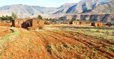  Lesotho sokak köyde mountain yakınındaki  