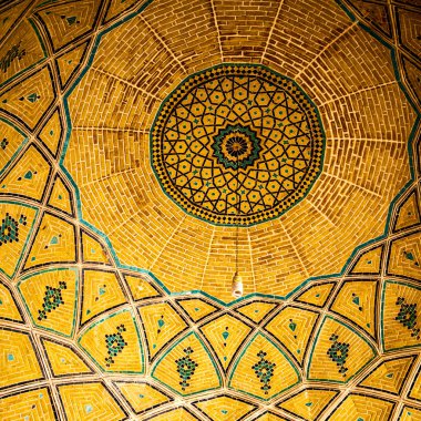 İran'da dini mimari