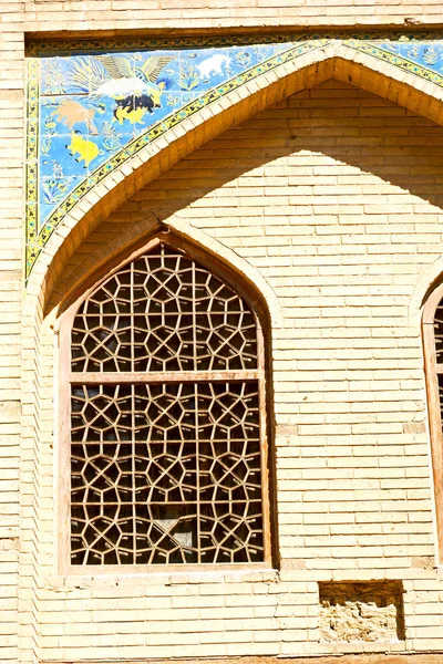 İran'ın eski dekoratif karolar 