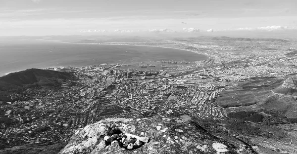 Na África do Sul skyline cidade da montanha — Fotografia de Stock