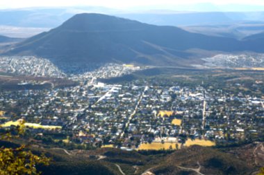   Güney Afrika ıssızlık vadisinde 