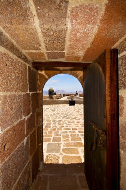 Arrecife lanzarote castillo de las coloradas İspanya eski w