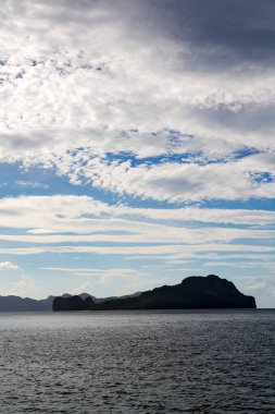 Pasifik Okyanusu bulutlar ve ışıklar 