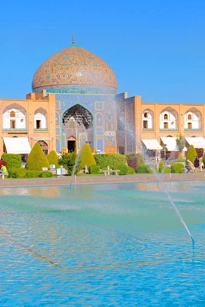 在伊朗旧平方米清真寺 — 图库照片