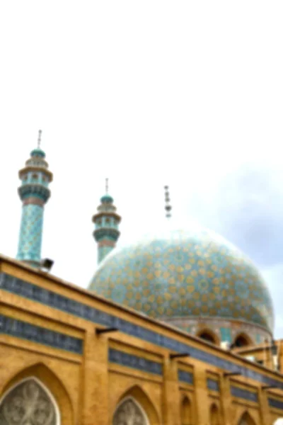 Em iran e antigo antigo minarete mesquita — Fotografia de Stock