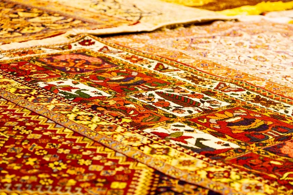En iran alfombra antigua textil — Foto de Stock