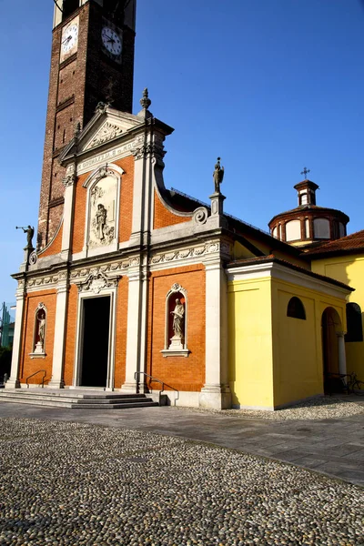 Mozzate stary kościół Włochy Lombardia — Zdjęcie stockowe