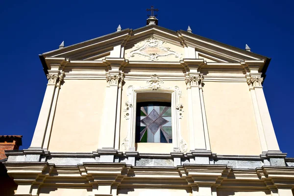 Gül pencere İtalya lombardy somma lombardo — Stok fotoğraf