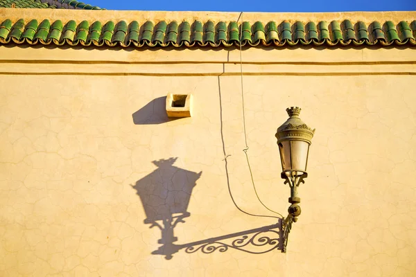 Street lamp morocco roof tile — Stock Photo, Image