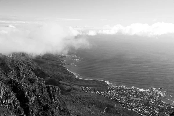 Güney Afrika cape town şehir manzarası içinde Masa Dağı — Stok fotoğraf