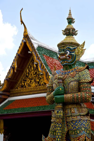 タイ アジア バンコク雨剣 — ストック写真