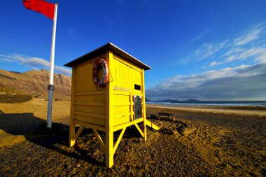 kırmızı bayrak su cankurtaran sandalye kabin içinde İspanya lanzarote coa