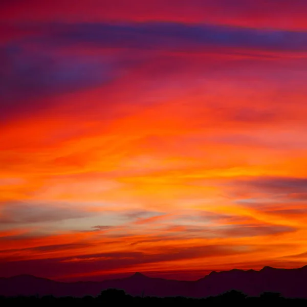 En filipinas nube abstracta y puesta de sol —  Fotos de Stock