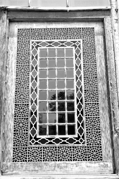W Iranie stare okna architektura — Zdjęcie stockowe