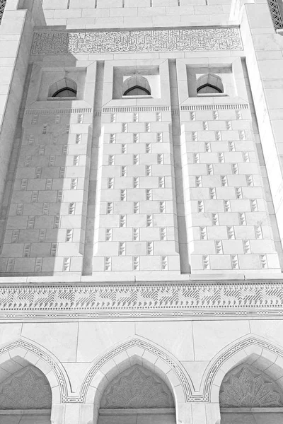 In oman the wall of big muscat mosque — Stock Photo, Image