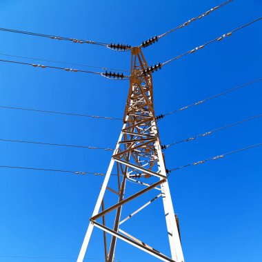 gökyüzünde içinde İran elektrik pilon  