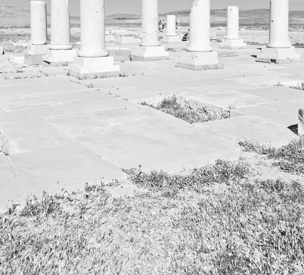 En iran pasargad la vieja construcción — Foto de Stock