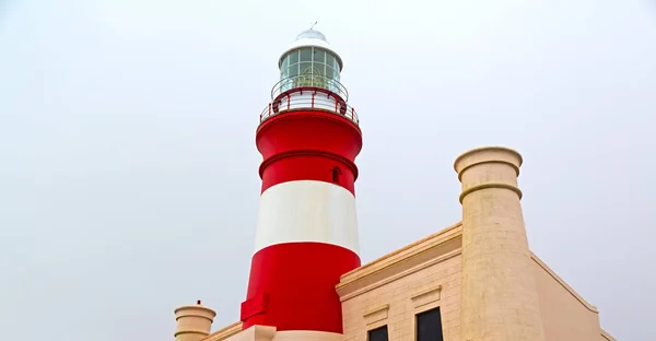 En Afrique du Sud littoral et phare — Photo