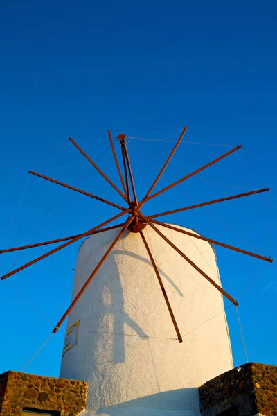 Old mill in santorini greece europe  and the sky sunrise — Stock Photo, Image