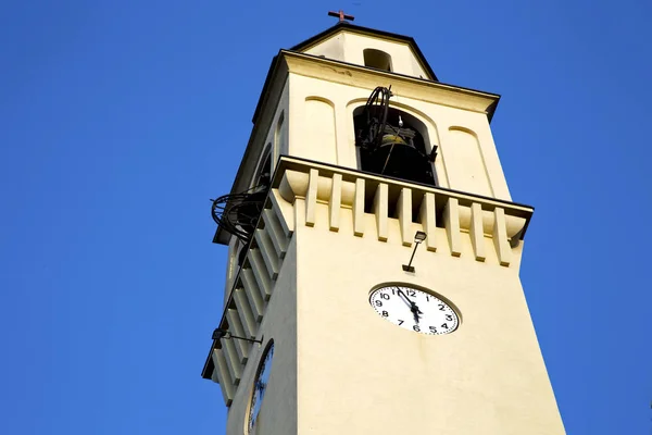 Olgiate İtalya kilise kule çan güneşli bir günde eski — Stok fotoğraf