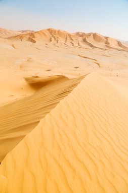 Umman çöl kumul içinde