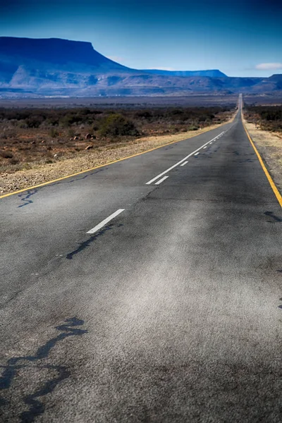 En tierra montañosa de Sudáfrica — Foto de Stock