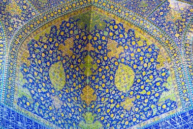 İran'da dini mimari