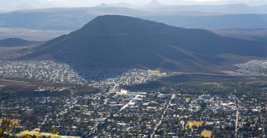   Güney Afrika ıssızlık vadisinde 