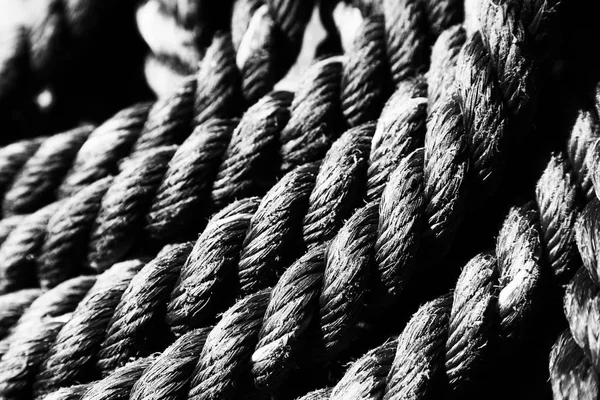Uma corda em iate barco acessório — Fotografia de Stock