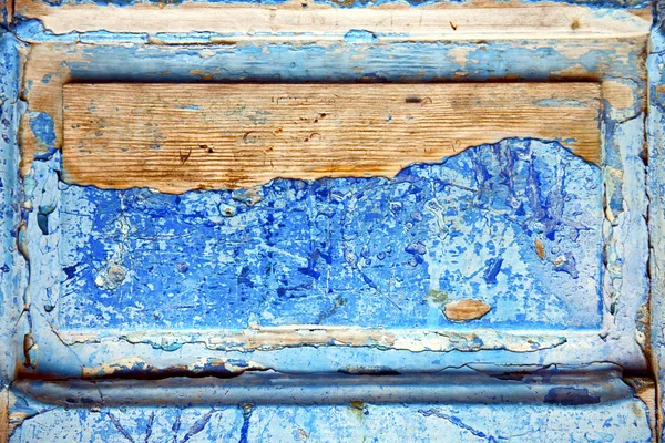 Kirli soyulmuş boya çivi — Stok fotoğraf