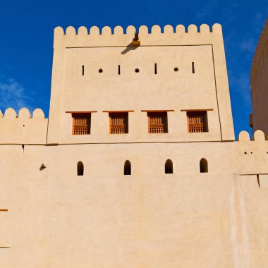Umman Muscat eski savunma fort battlesment gökyüzü bir