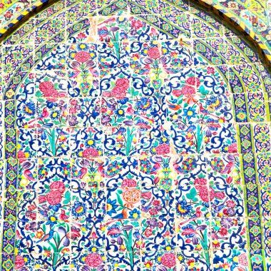 İran'ın eski dekoratif karolar 