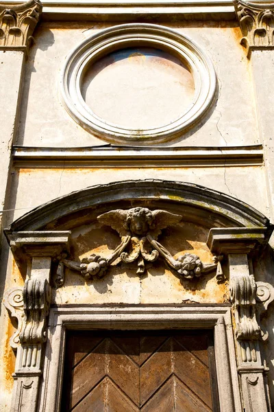 Olaszország Lombardia a santo zárt torony lépés téglafal, és pró — Stock Fotó