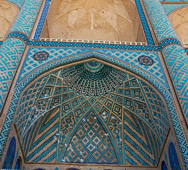 In iran the old mosque — Stock Photo, Image