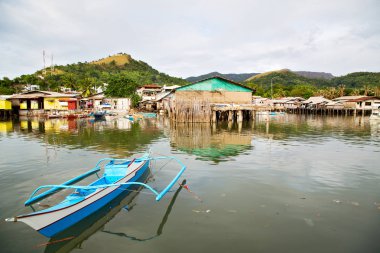  gecekondu yoksul insanlar için evde  