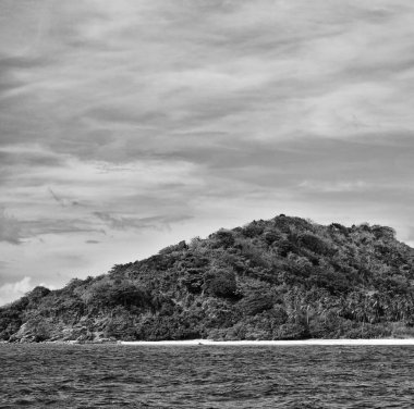 bir tekne güzellikler kıyı şeridi deniz ve rock 