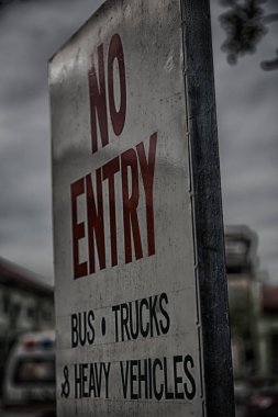 giriş sinyal yok eski kirli etiket 