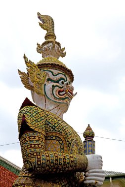 iblis Tapınağı bangkok gökyüzü savaşçı canavar