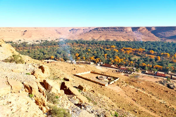 山谷摩洛哥非洲地图集干山区建设 — 图库照片