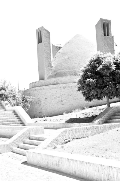 Dans le palais antique iran — Photo