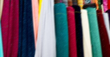 bir Pazar doku İran eşarp  