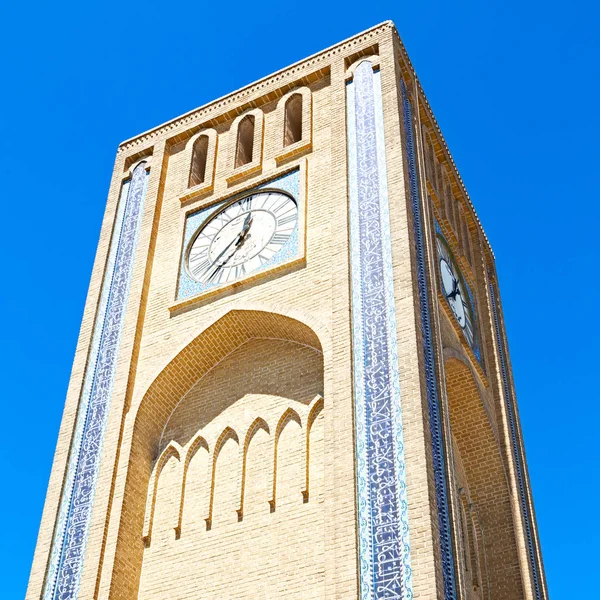 在伊朗古董钟塔 — 图库照片