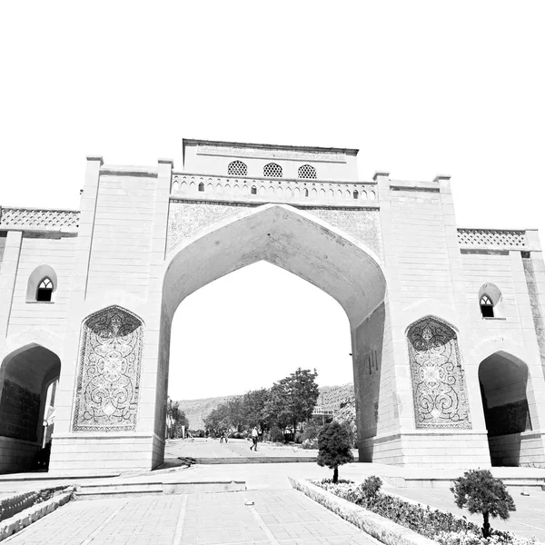 In iran la vecchia porta — Foto Stock