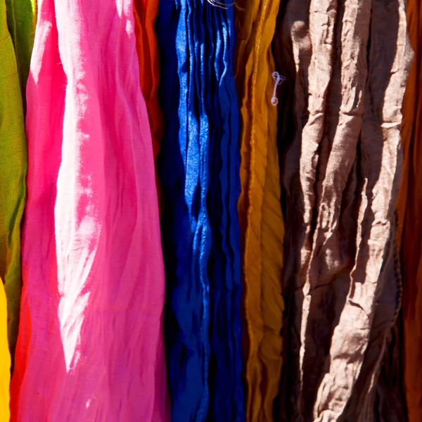 In iran scarf in a  market texture — Stock Photo, Image