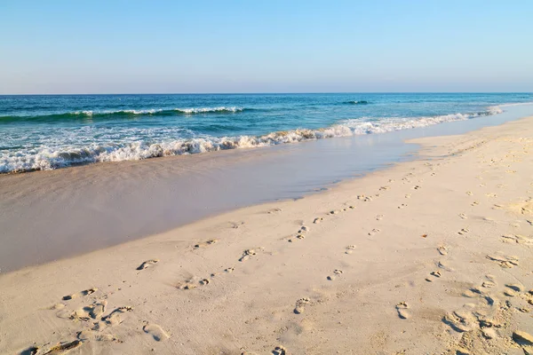 Στην αραβική θάλασσα και αμμώδη παραλία του Ομάν — Φωτογραφία Αρχείου